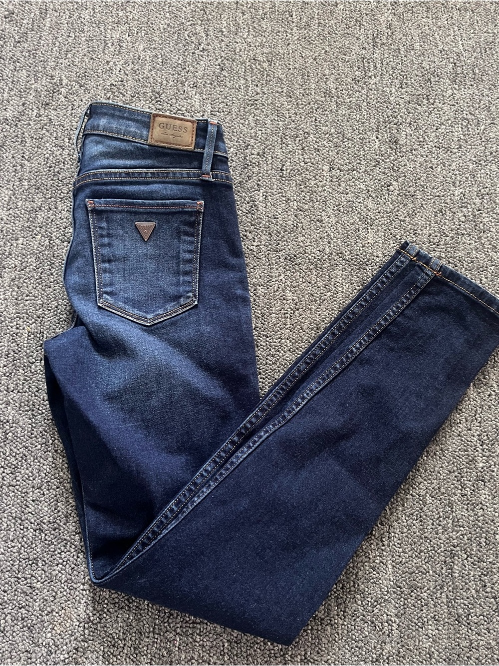 GUESS Women's Dark Indigo Skinny Jeans